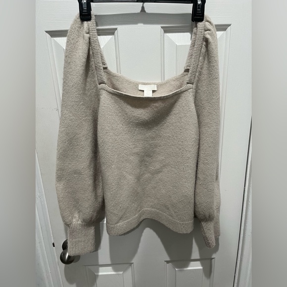 H&M puff sleeve sweater size XL - Picture 2 of 4